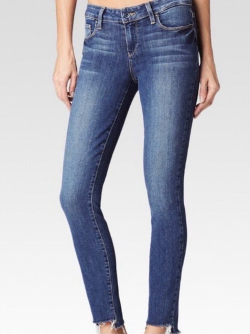 Paige Verdugo Ankle raw hem medium wash denim jeans, size 29